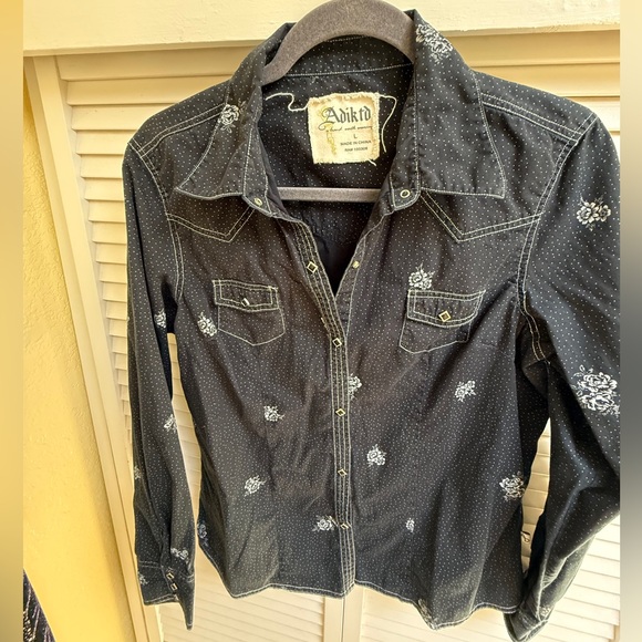 Adiktd Black Classic Style Women’s Sz L Snap front Western Shirt Cowgirl Shirt - Picture 1 of 15